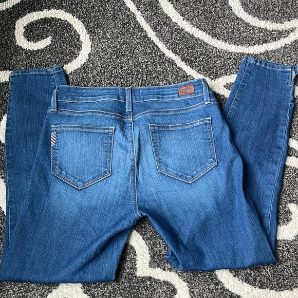 EUC PAIGE VERDUGO CROP JEANS, size 29 - Picture 4 of 7